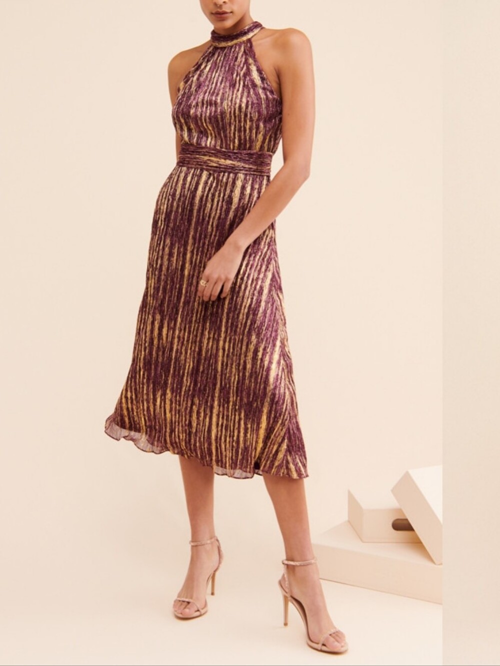 Monique Lhuillier Metallic Plum Halter Midi Dress Size 4p Used